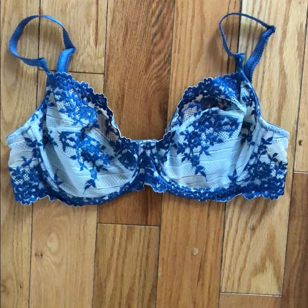 Wacoal 36C Blue Lace Bra
